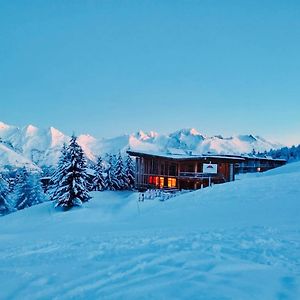 L'Aiguille Grive Chalets Hotel